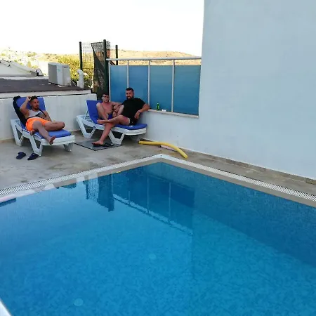 Otel Mavi Yeşil Yaşam 3*